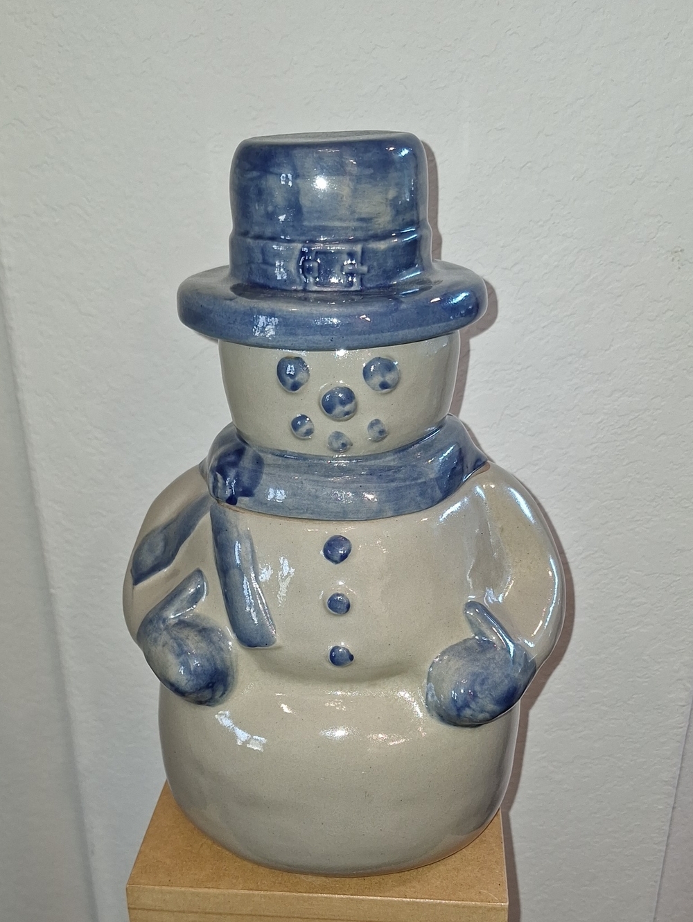 Vintage BBP Beaumont Brothers Pottery 12" Salt Glazed Pottery Snowman Cookie Jar